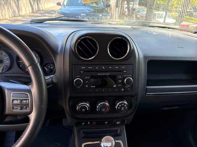 Used 2014 Jeep Patriot Latitude w/ Sun/Sound Group AWD/4WD image 20