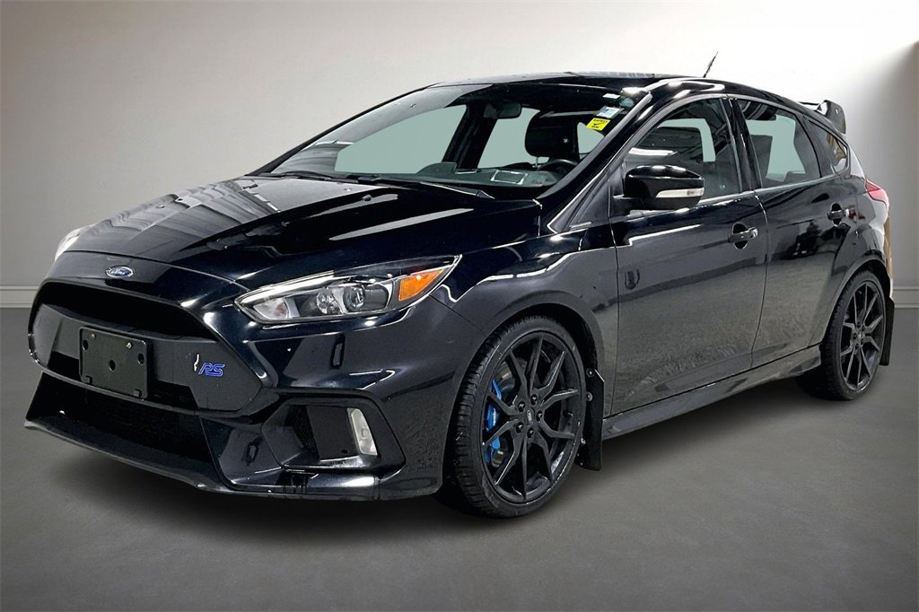 Used 2017 Ford Focus RS image 3