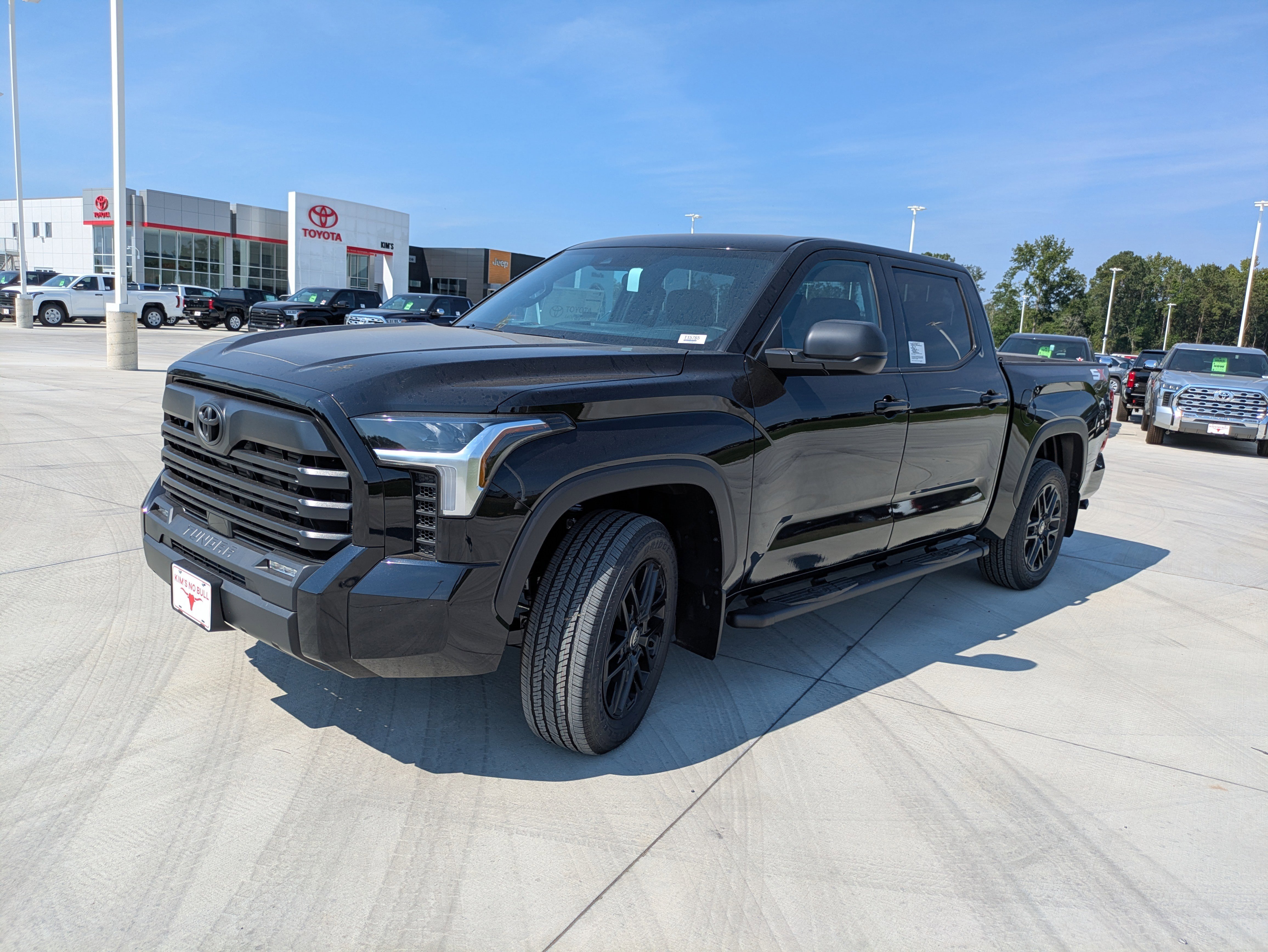 New 2026 Toyota Tundra SR5 image 3