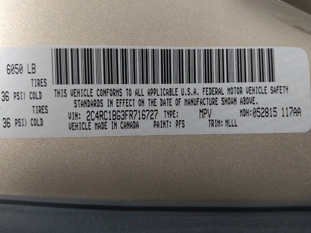 Used 2015 Chrysler Town & Country Touring w/ Driver Convenience Group FWD image 33