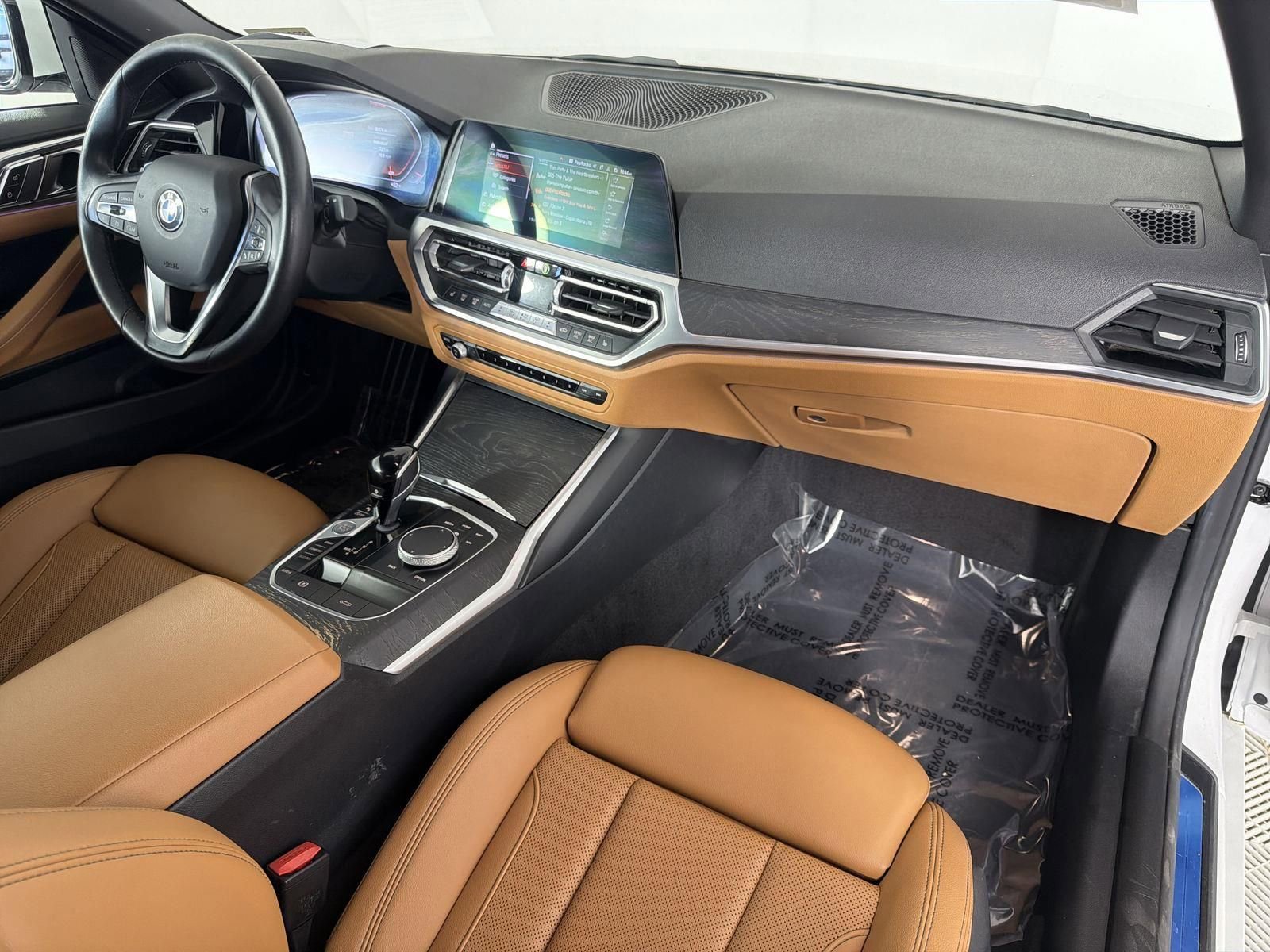 Used 2023 BMW 430i Convertible w/ Convenience Package image 31