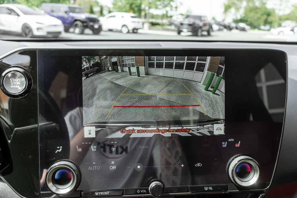 Used 2024 Lexus NX 350 AWD image 9