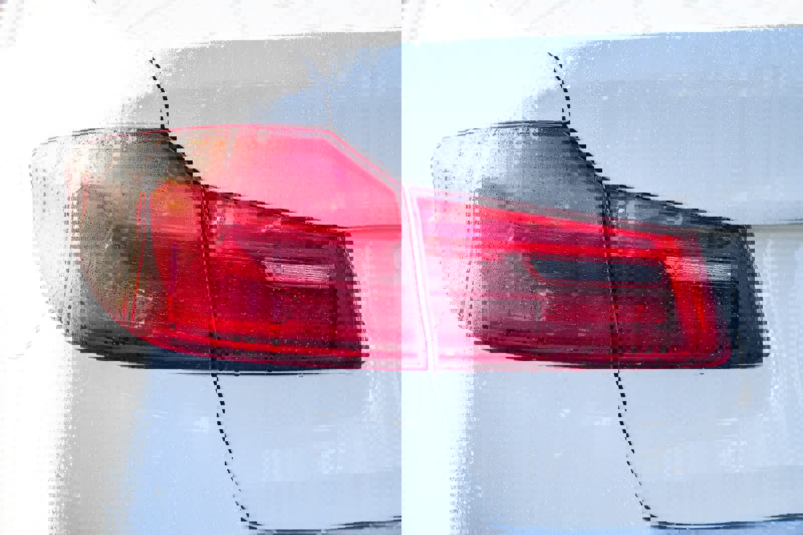 Used 2018 BMW 530e w/ M Sport Package 2 image 7