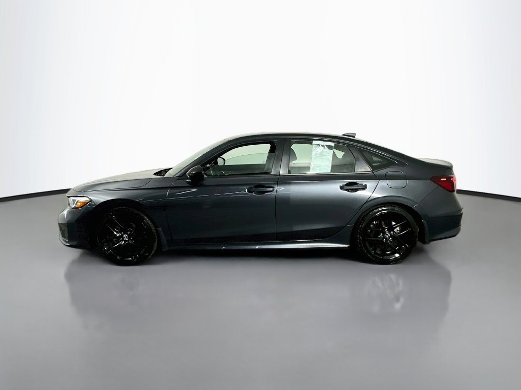 Used 2025 Honda Civic Sport image 5