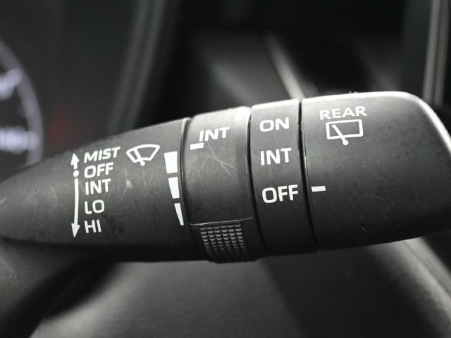 Used 2024 Toyota Corolla Cross LE FWD image 25