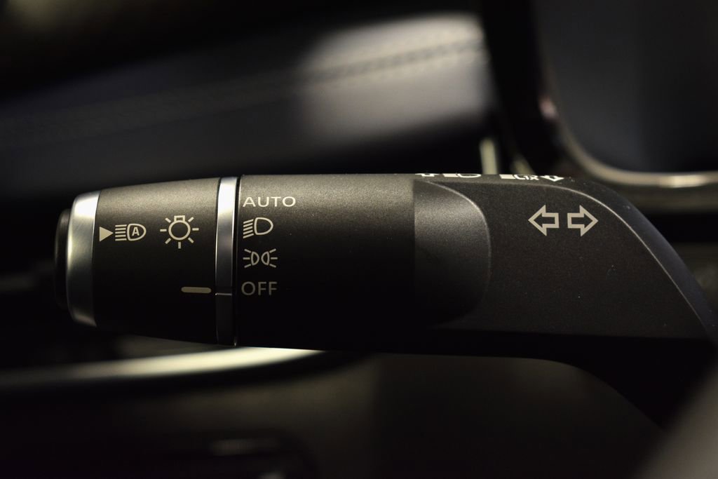 New 2026 INFINITI QX60 Sport w/ Dark Cargo Package image 17