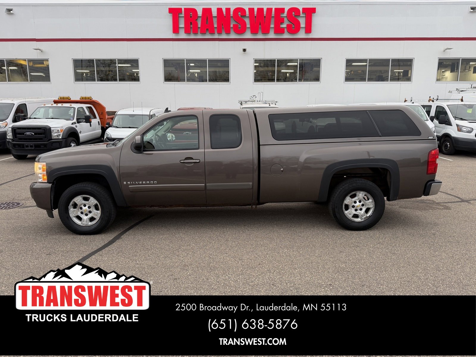 Used 2007 Chevrolet Silverado 1500 LTZ w/ EZ-Lift Tailgate Package image 2