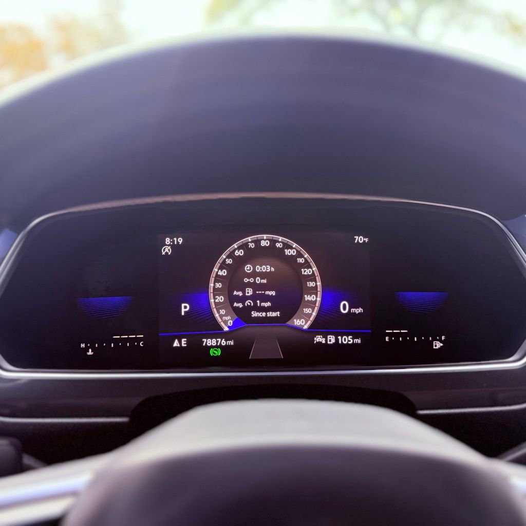 Used 2022 Volkswagen Tiguan SE R-Line image 19