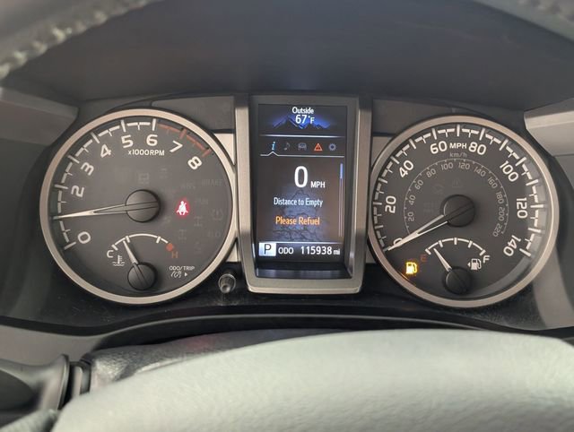 Used 2018 Toyota Tacoma SR5 image 16