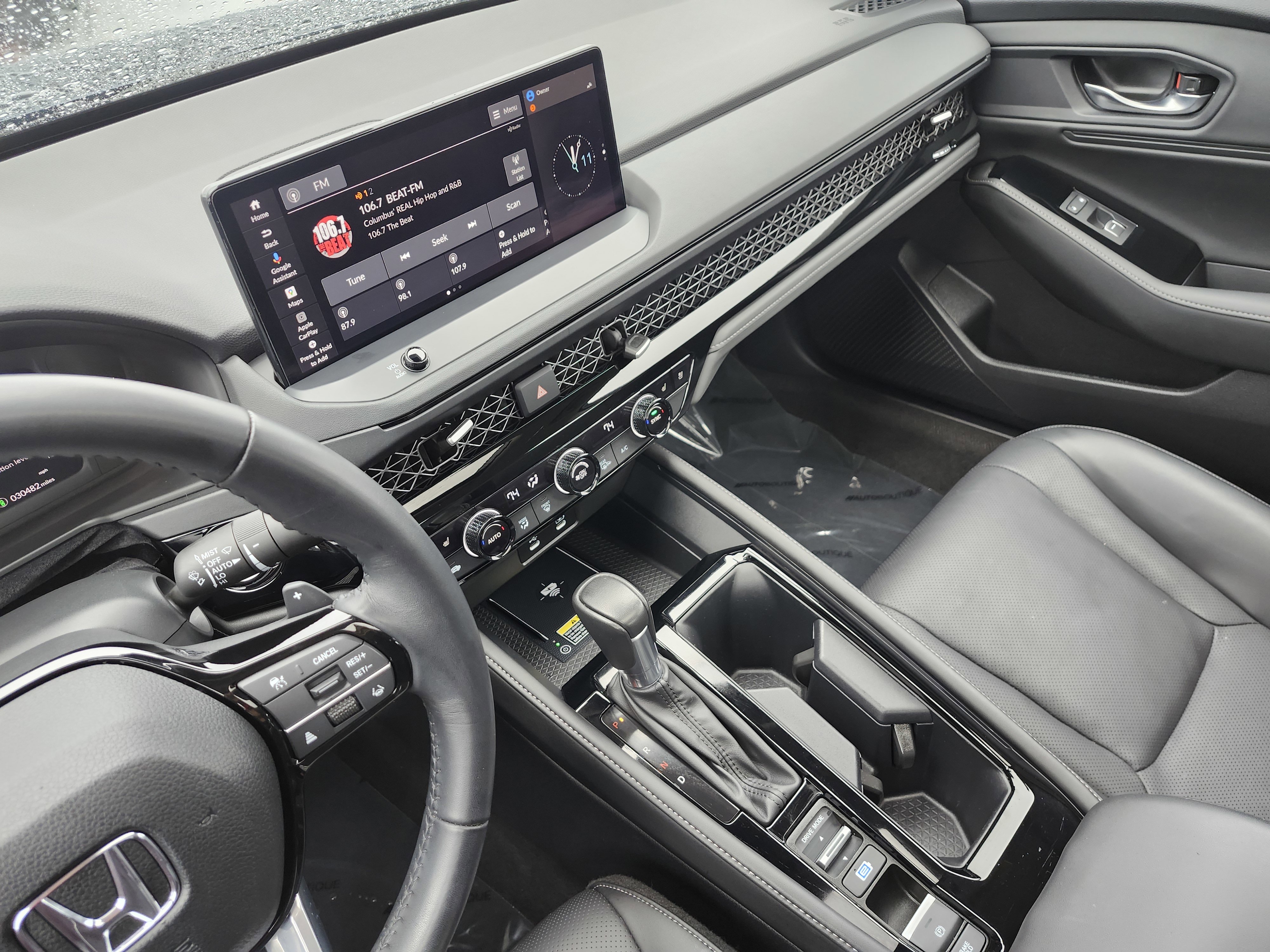 Used 2023 Honda Accord Touring image 36