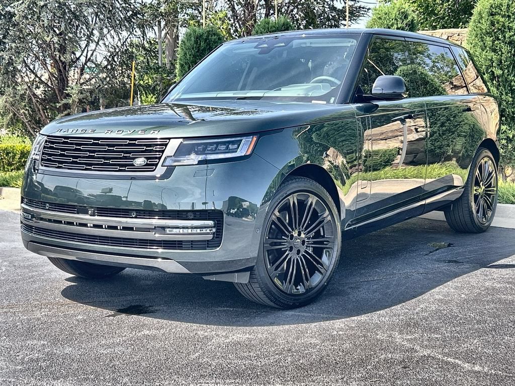 New 2026 Land Rover Range Rover Long Wheelbase SE AWD/4WD image 1