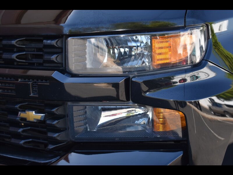 Used 2022 Chevrolet Silverado 1500 Custom w/ Safety Confidence Package AWD/4WD image 45