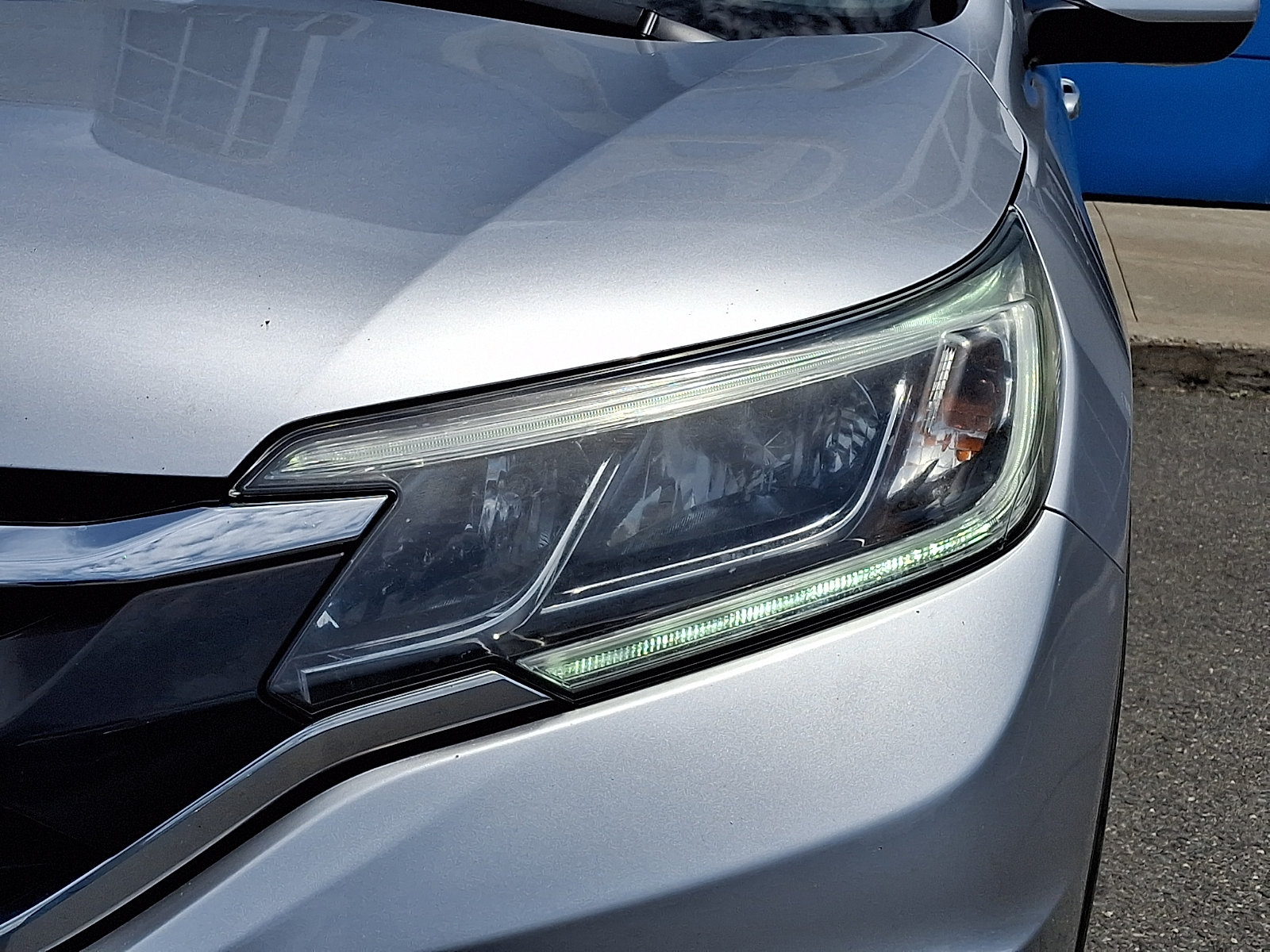 Used 2016 Honda CR-V EX image 9