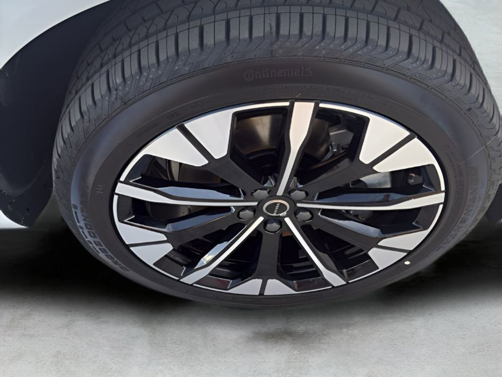 New 2026 Volvo XC60 T8 Plus w/ Protection Package Premier AWD/4WD image 22