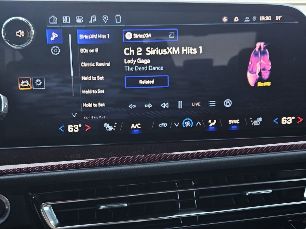 New 2026 Chevrolet Traverse Z71 w/ Driver Confidence Package image 13