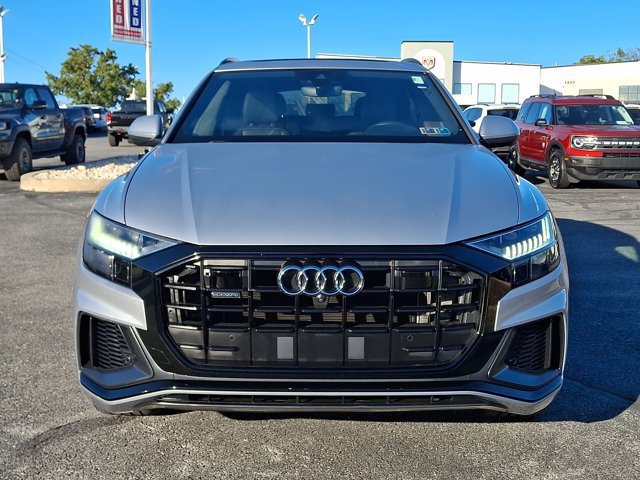 Used 2019 Audi Q8 Premium Plus w/ Premium Plus AWD/4WD image 2