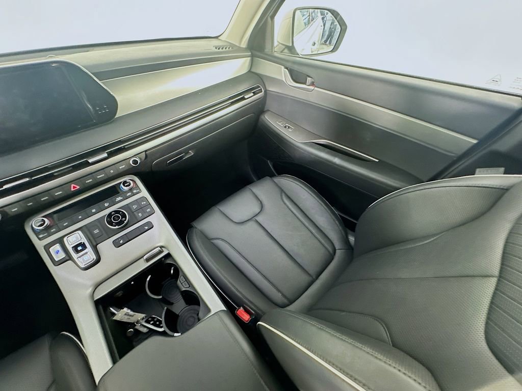 Used 2025 Hyundai Palisade SEL image 11