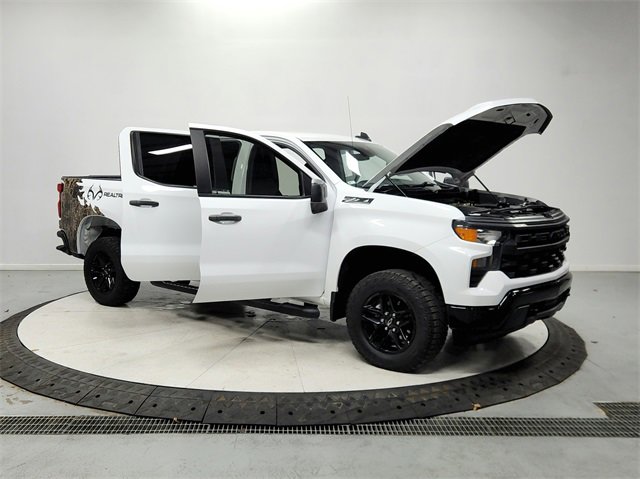 Used 2024 Chevrolet Silverado 1500 Custom Trail Boss w/ Realtree Special Edition image 9