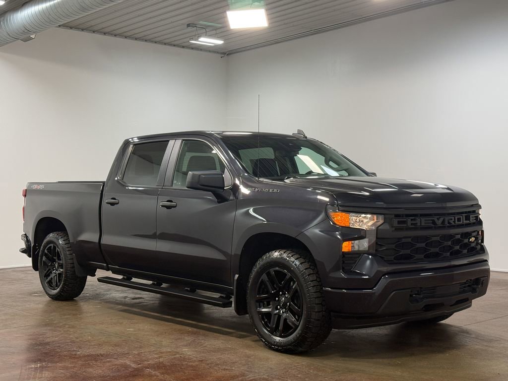 Used 2023 Chevrolet Silverado 1500 Custom image 22