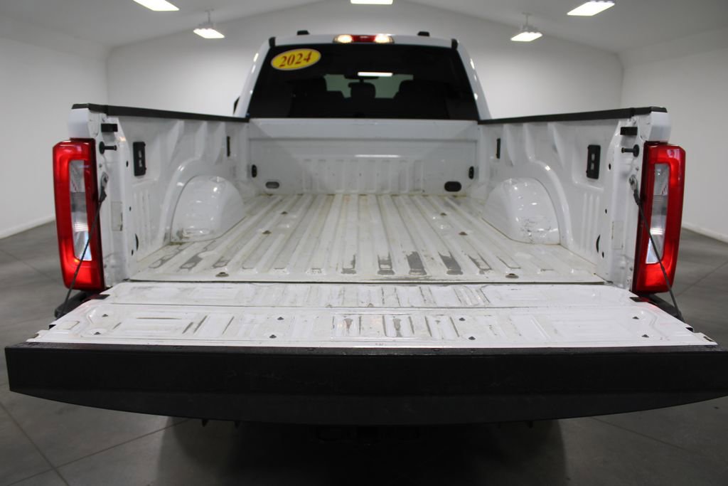 Used 2024 Ford F250 XLT image 17