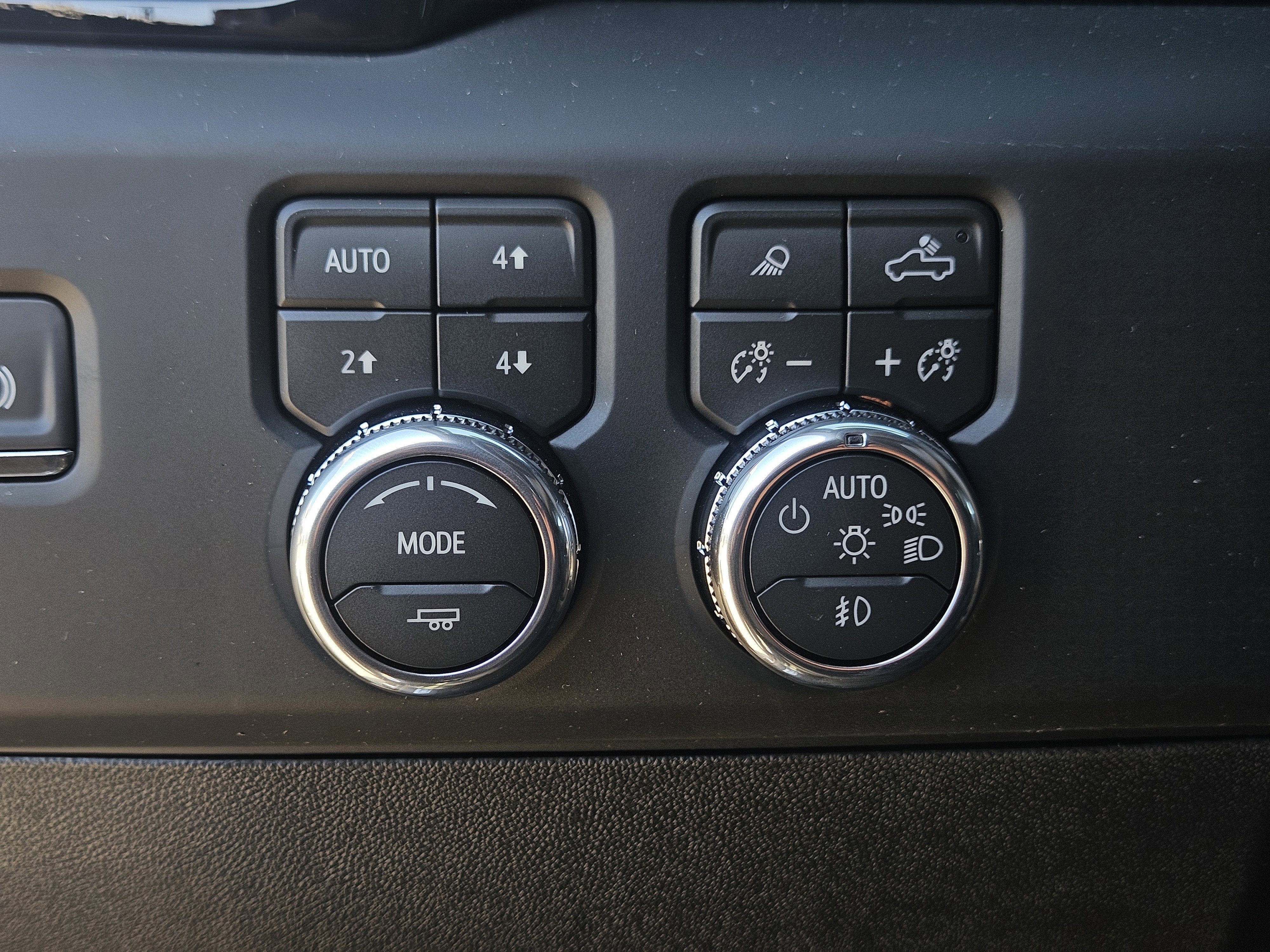 New 2026 GMC Sierra 2500 Denali w/ Max Trailering Package image 7