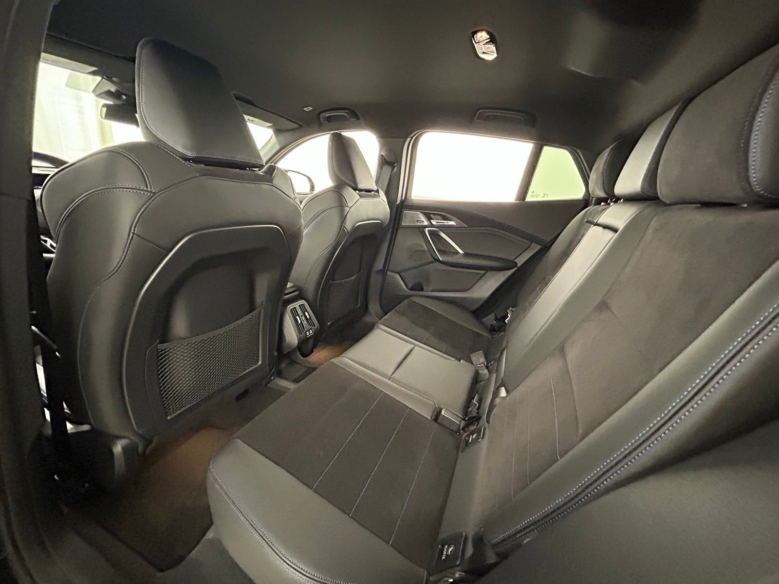 Used 2024 BMW X2 M35i image 33