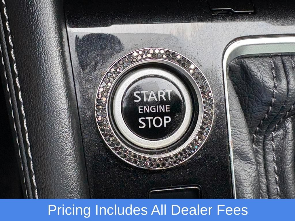 Used 2024 Nissan Kicks SR w/ SR Premium Package FWD image 13
