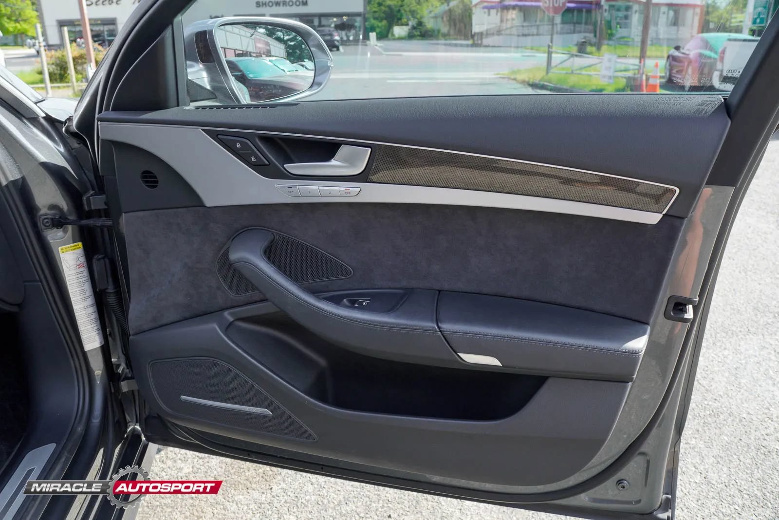 Used 2013 Audi S8 w/ Driver Assistance Pkg AWD/4WD image 28