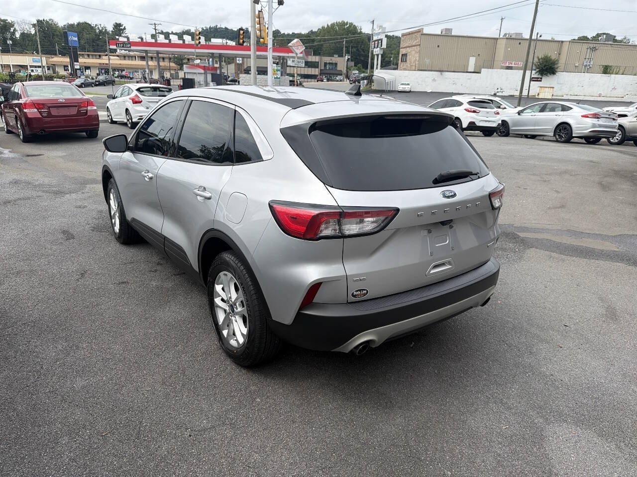 Used 2020 Ford Escape SE AWD/4WD image 5