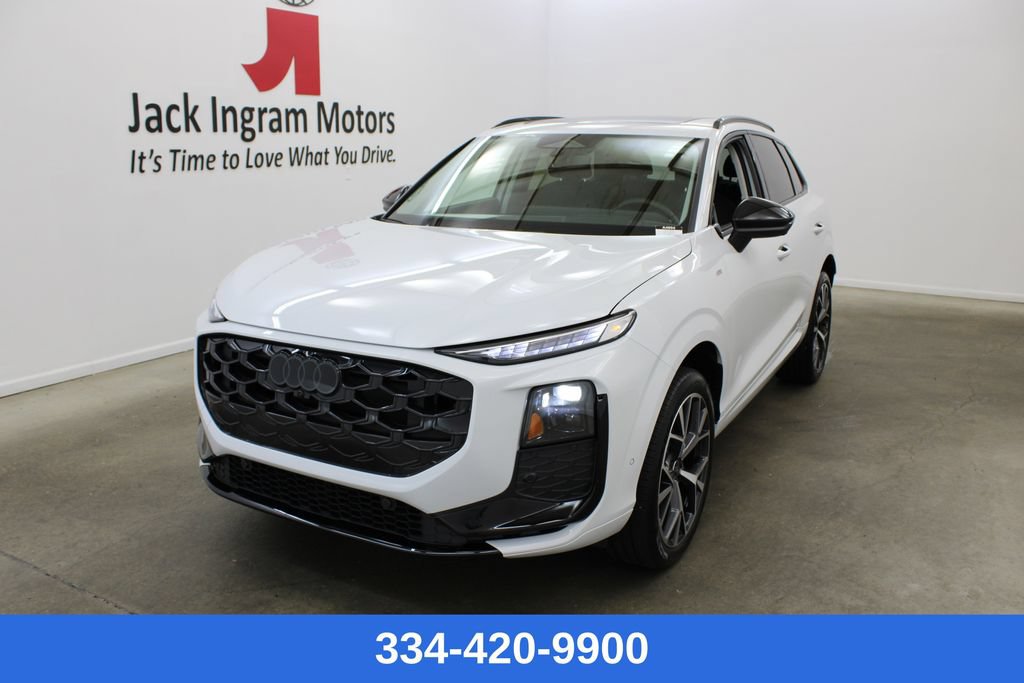 New 2026 Audi Q3 quattro 2.0T