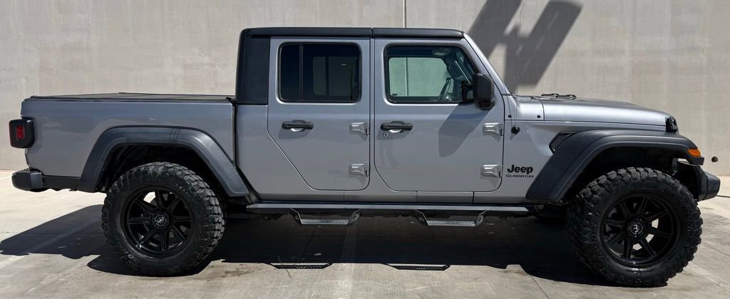 Used 2020 Jeep Gladiator Sport w/ Quick Order Package 24S image 3