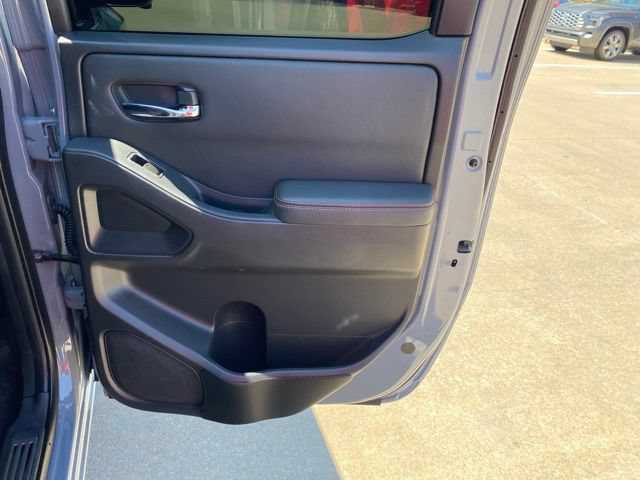 Used 2022 Nissan Frontier PRO-4X AWD/4WD image 20