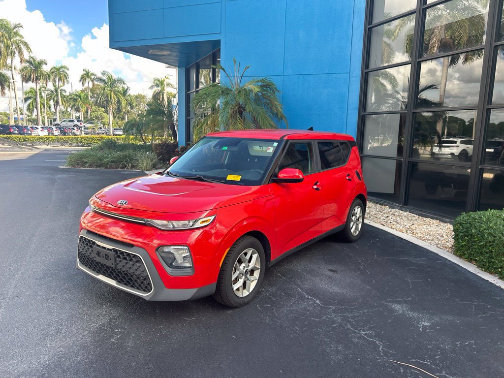Used 2020 Kia Soul S FWD image 3