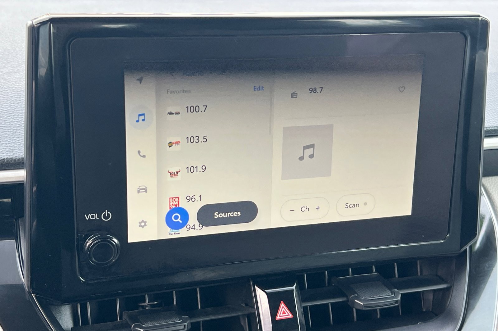 Certified 2025 Toyota Corolla Cross L image 15