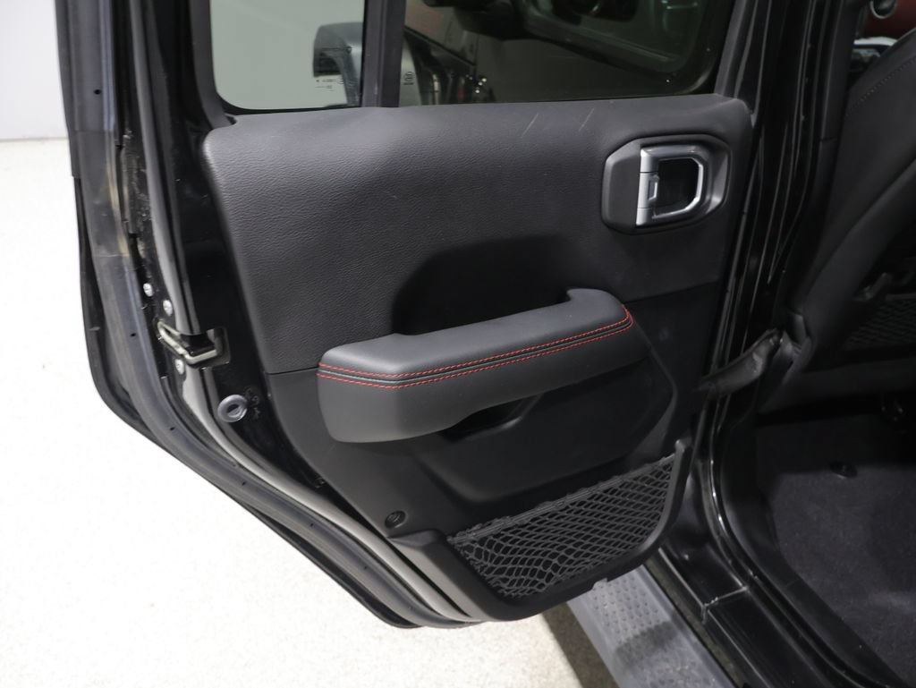 Used 2021 Jeep Wrangler Unlimited Rubicon AWD/4WD image 14