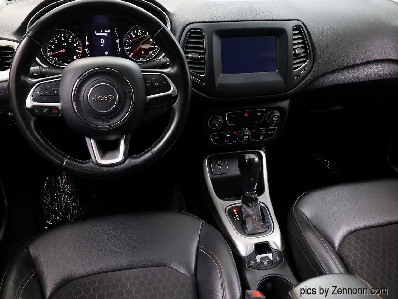 Used 2019 Jeep Compass Latitude FWD image 13