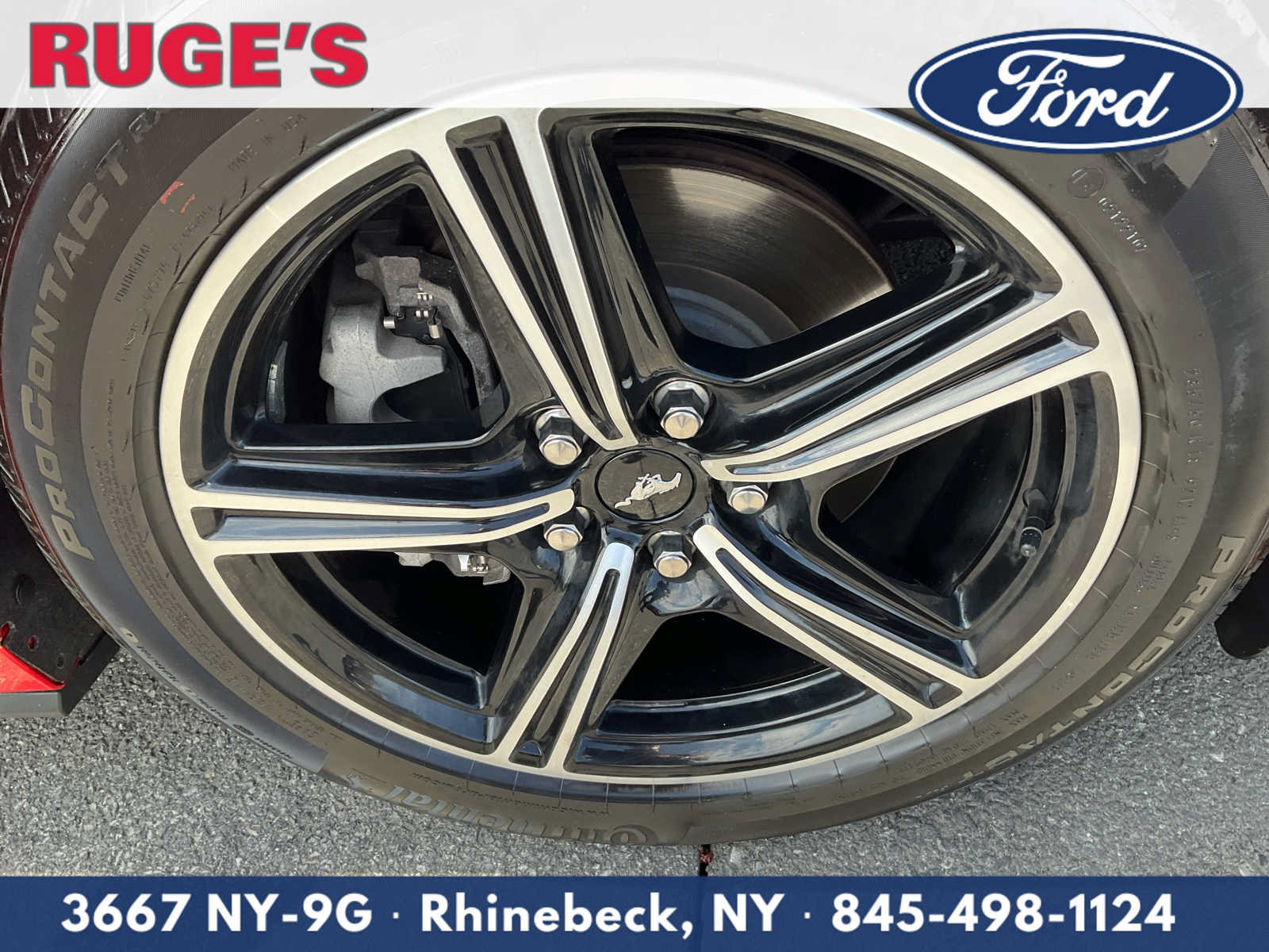 Used 2025 Ford Mustang Premium RWD image 17