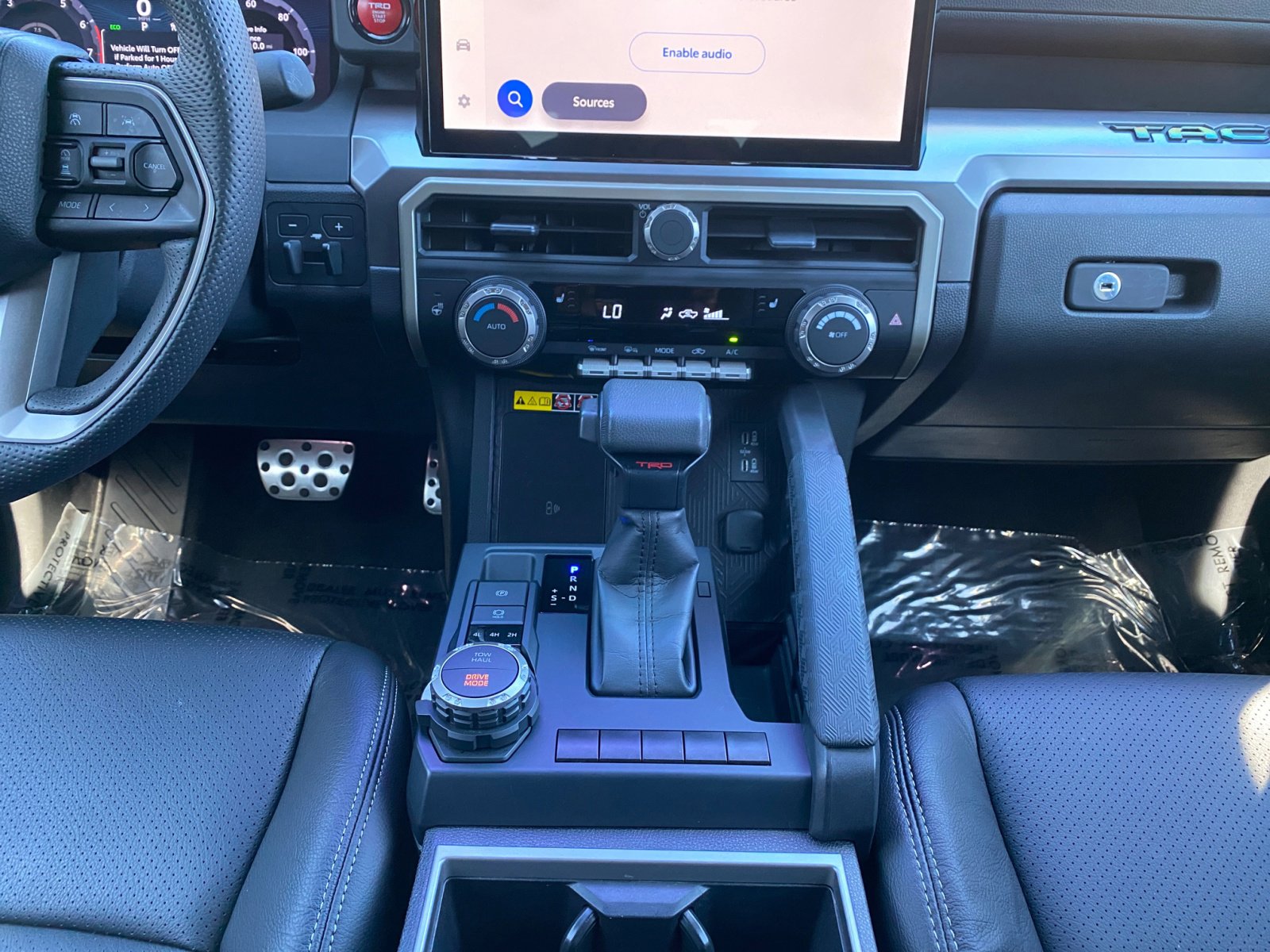 Used 2024 Toyota Tacoma TRD Sport image 11