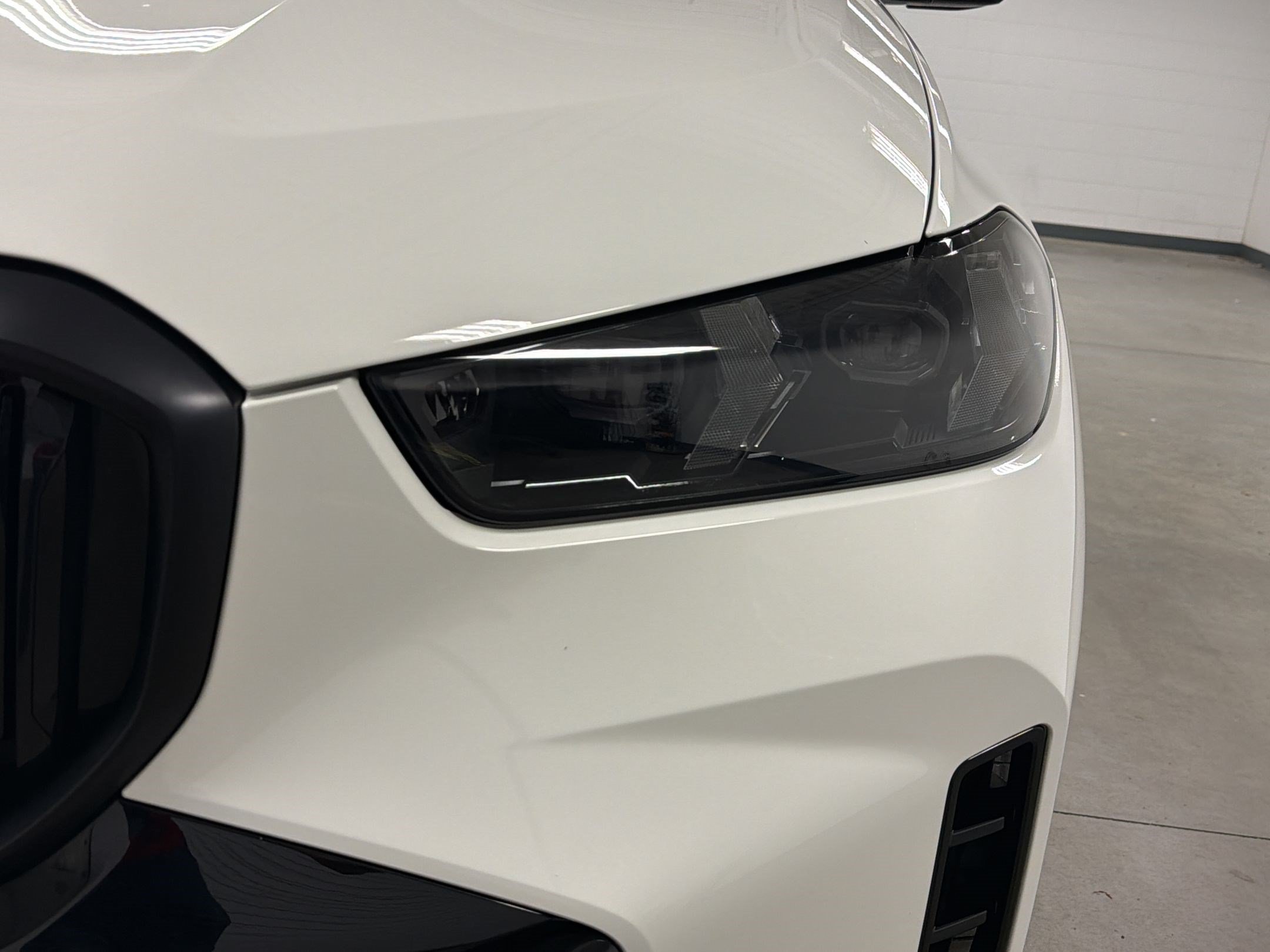 Certified 2026 BMW X5 sDrive40i w/ M Sport Package RWD image 11