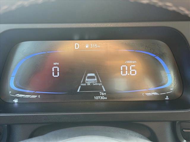 Certified 2025 Hyundai Elantra Sport image 11