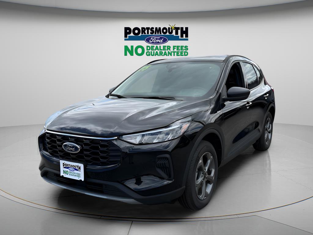 Used 2025 Ford Escape ST-Line w/ Tech Pack #1 AWD/4WD image 16