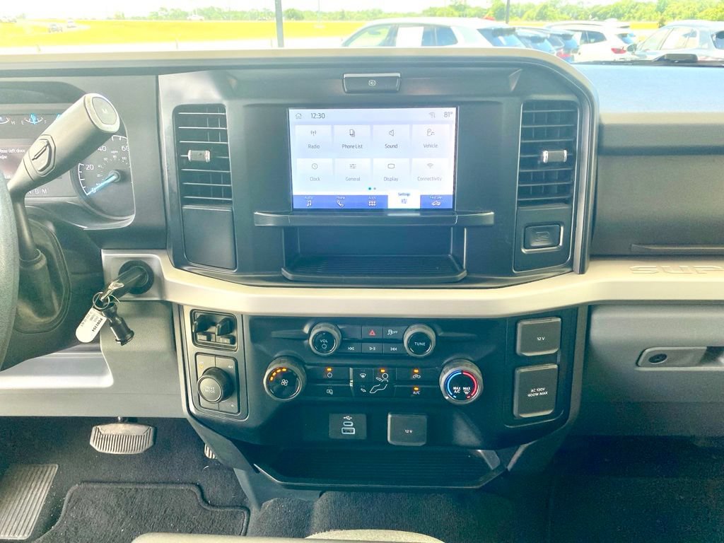 Used 2025 Ford F250 XLT AWD/4WD image 19