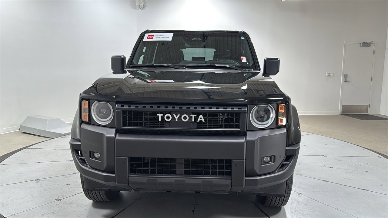 Used 2024 Toyota Land Cruiser image 2