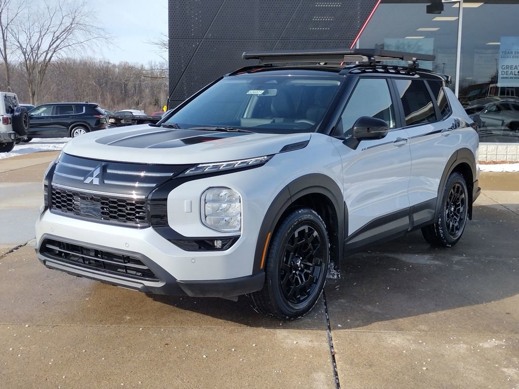 New 2026 Mitsubishi Outlander Trail Edition