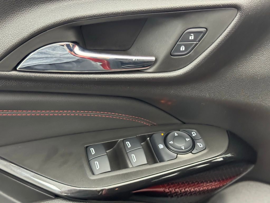 Used 2024 Chevrolet Trax RS w/ Driver Confidence Package FWD image 15