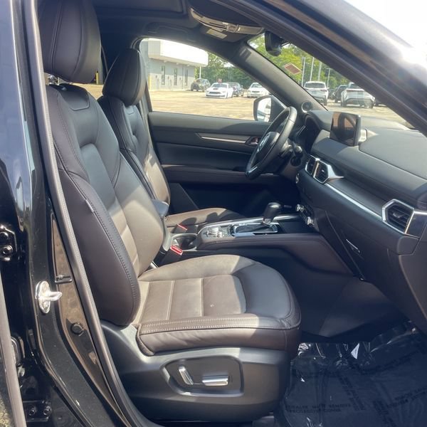Used 2021 MAZDA CX-5 Signature AWD/4WD image 26