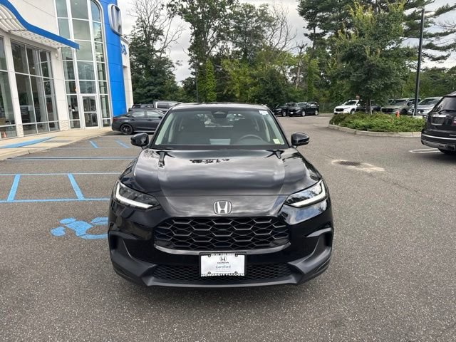 Used 2023 Honda HR-V LX image 3
