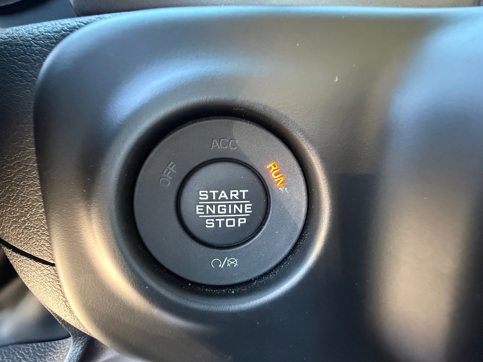 Used 2023 Jeep Gladiator Sport w/ Trailer Tow Package image 30