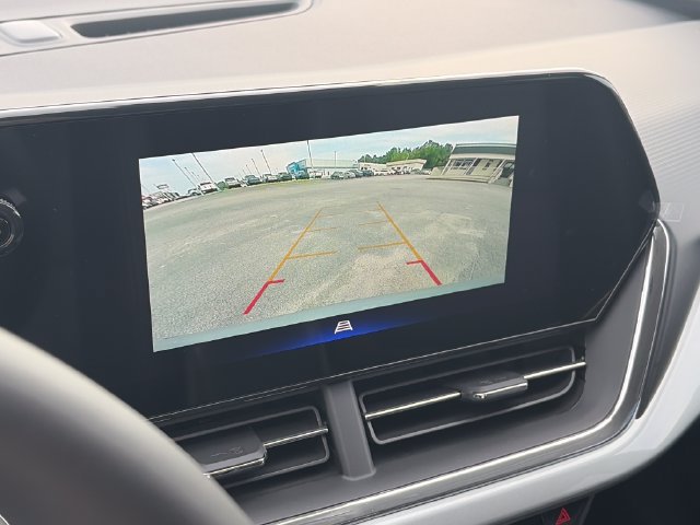 New 2026 Chevrolet Trax LT w/ Sunroof Package FWD image 19