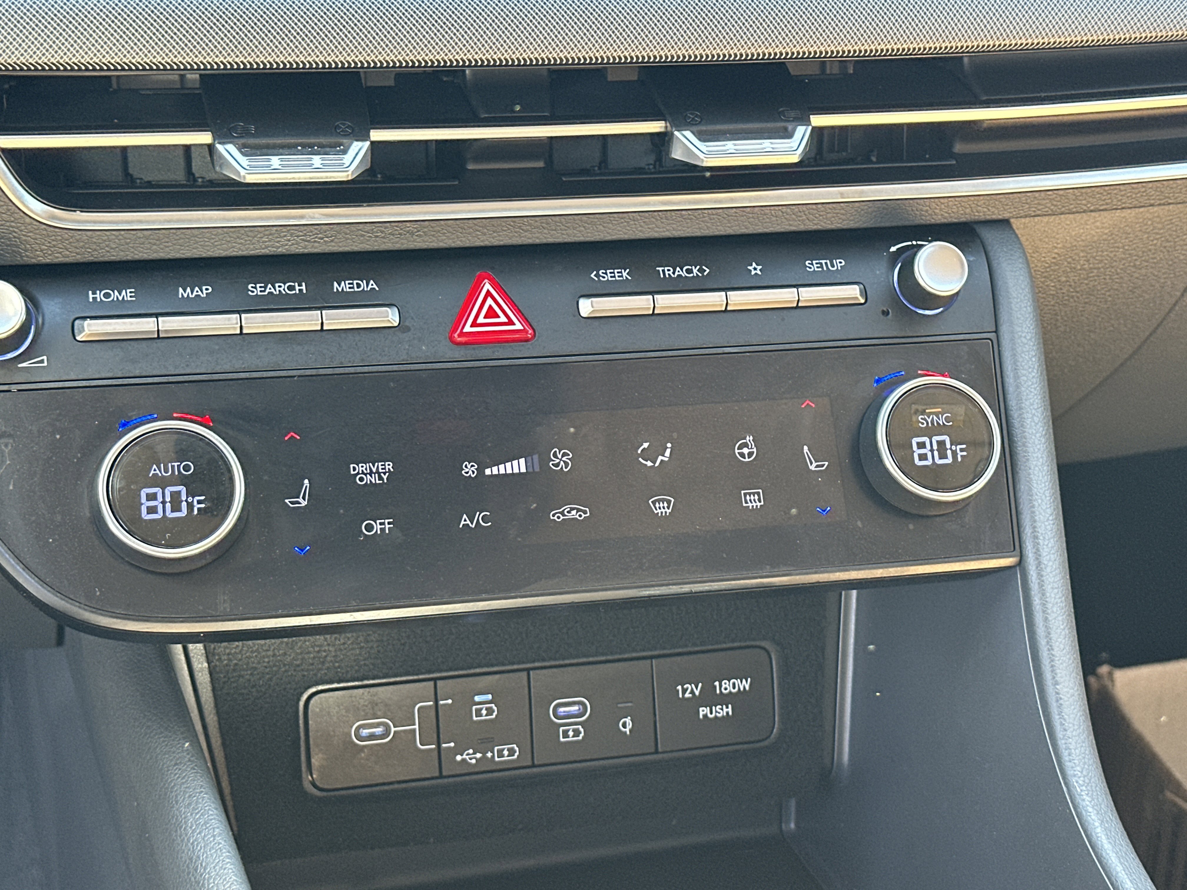 Used 2024 Hyundai Sonata Limited image 34